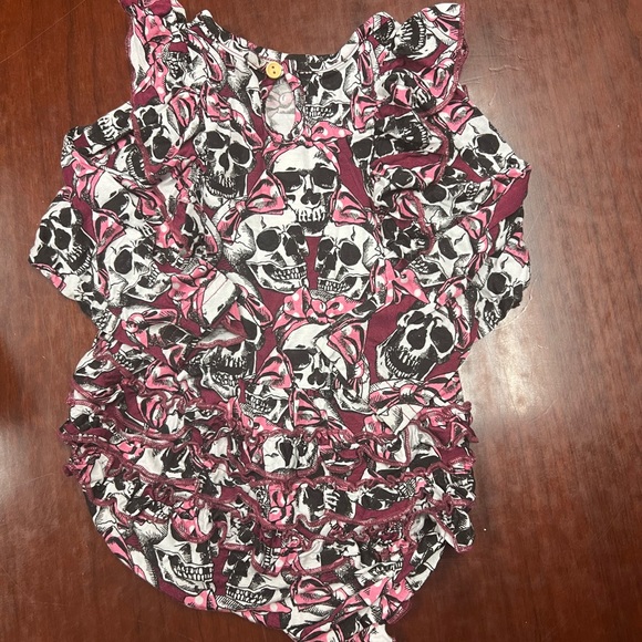 Dreamiere Onsie with frill - Picture 3 of 6